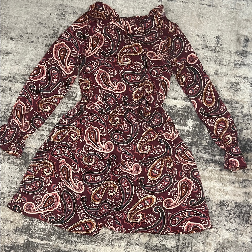 Wrangler Retro Burgundy Paisley Long Sleeve Dress - Picture 4 of 4